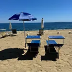 Apartament Tirrenia House - Sea Front With Private San Remo