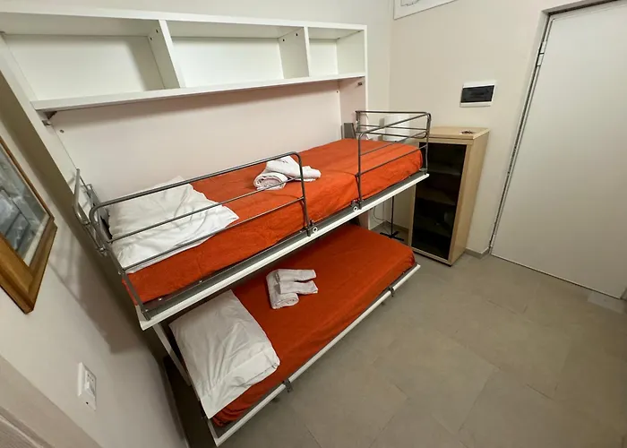 Tirrenia House - Sea Front With Private *